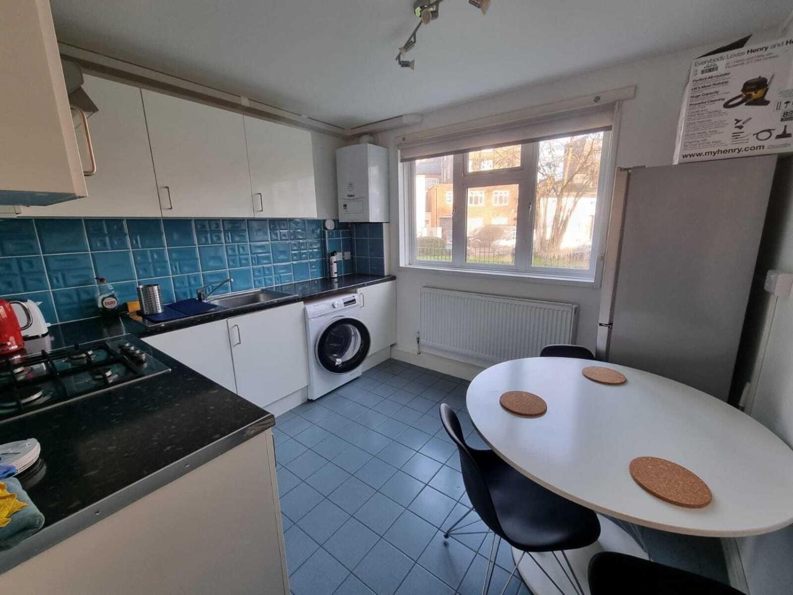 2 Bedroom Apartment In Kentish Town ลอนดอน ภายนอก รูปภาพ